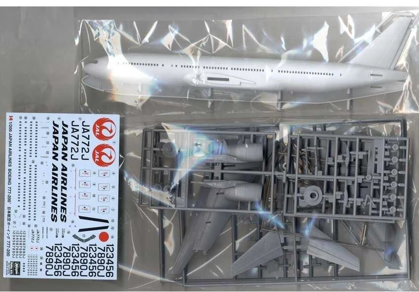 Hasegawa JAL Boeing 777-200 lėktuvo modelis 1/200 mastelis