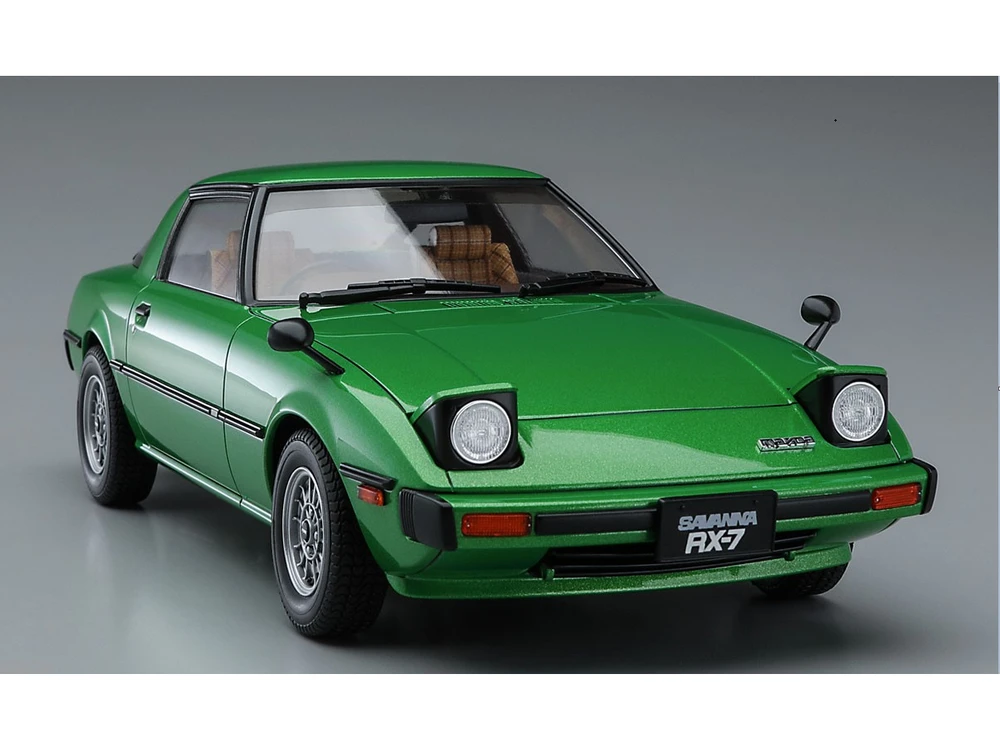 Hasegawa Mazda RX-7 Savanna 1978 plastikinis modelis 1/24