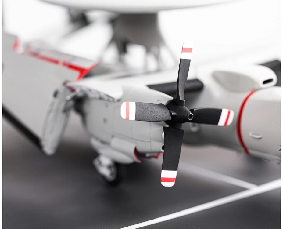 Heller Grumman E-2C Hawkeye plastikinis lėktuvo modelis dovanų komplektas 1/72