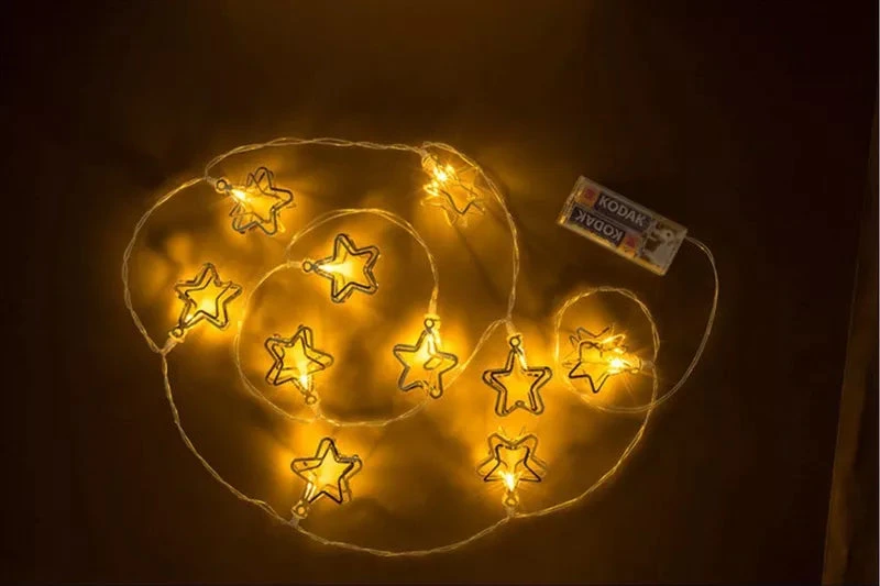 Hobilt LED girlianda su auksinėmis žvaigždutėmis 185 cm, su laikmačiu