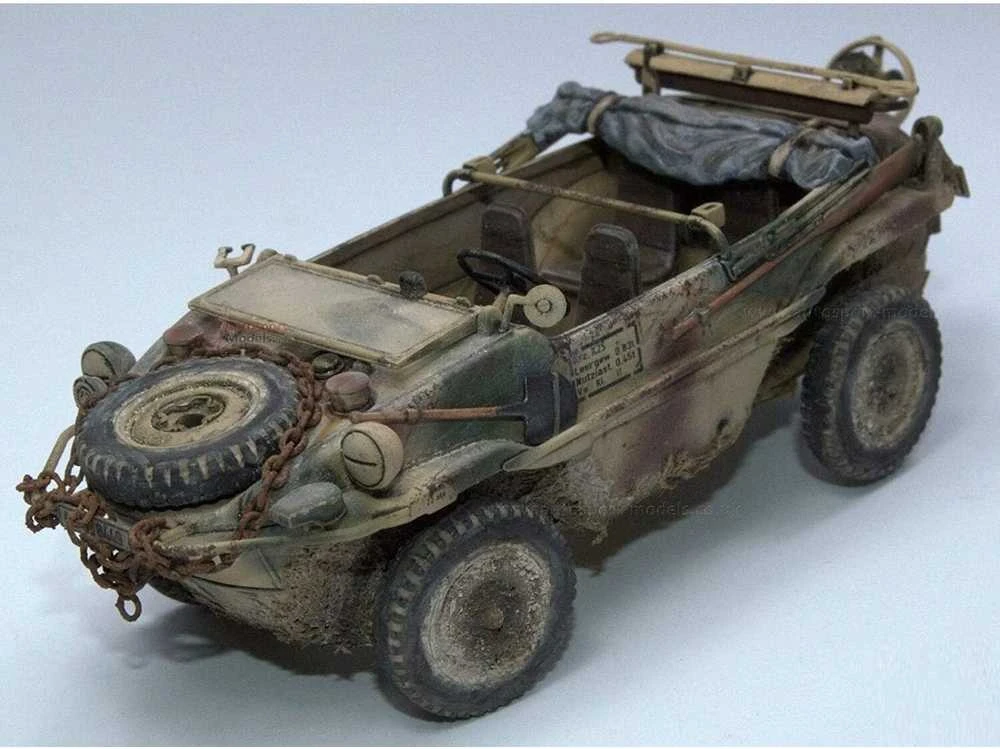 Hero Hobby Kits Vokiečių amfibija Schwimmwagen Type 166, 1/35 plastikinis rinkinys