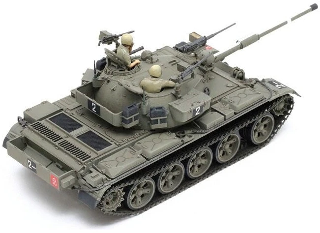 Izraelio tankas Tiran 5 surenkamas modelis Tamiya 1/35 35328