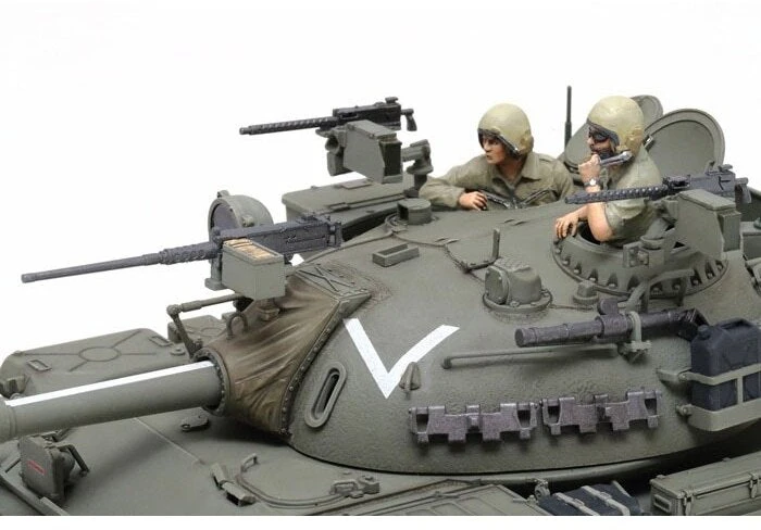 Izraelio tankas Tiran 5 surenkamas modelis Tamiya 1/35 35328