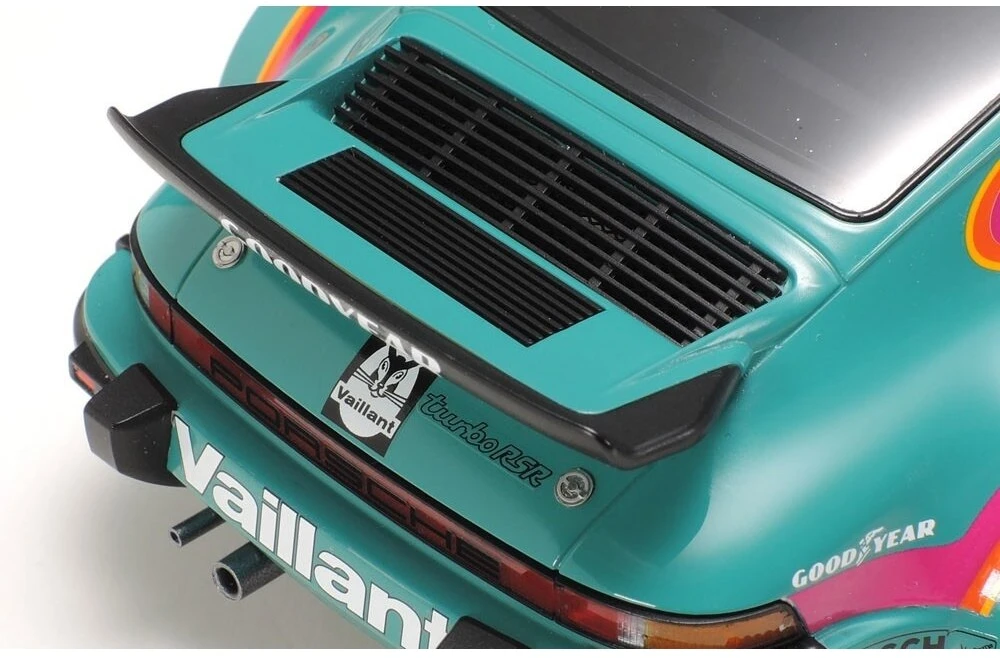 Lenktyninis Porsche 934 Turbo RSR Vaillant modelis Tamiya 1/24 24334
