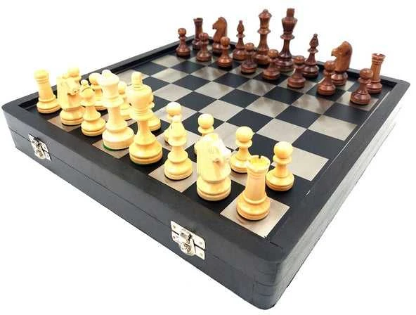 Mirtop Šachmatų rinkinys 33x33 cm: medinė lenta su metalu, medinės figūros – išpardavimas