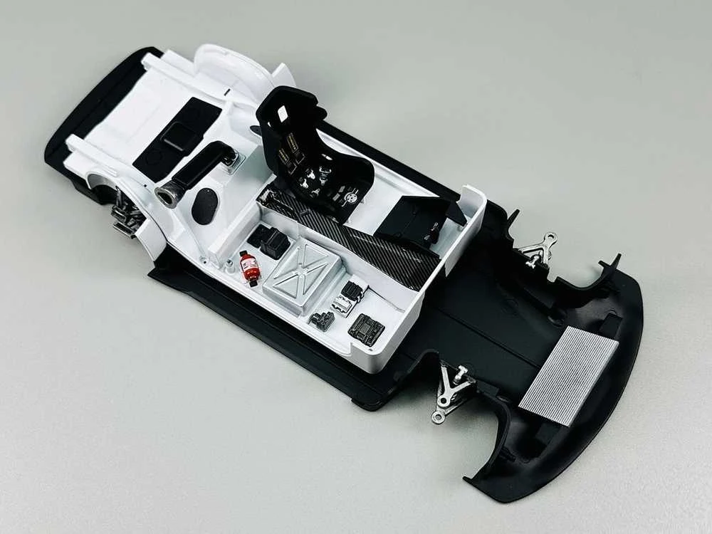 Nunu Beemax NuNu BMW M4 GT3 2022 DTM čempiono plastikinis modelis 1/24
