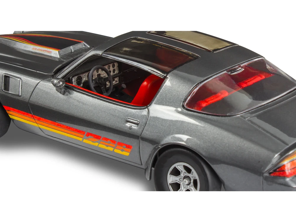 Revell 1981 Chevrolet Camaro Z-28 1:25 plastikinio modelio rinkinys