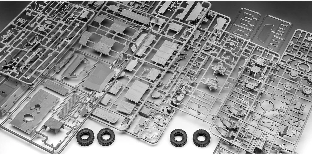 Revell ATF Dingo 2 GE A3.3 1:35 plastikinis surenkamas modelis