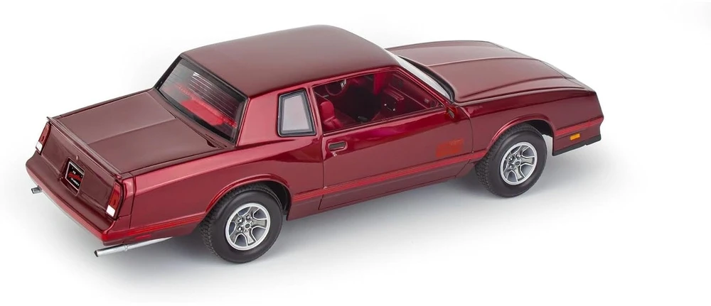 Revell Chevrolet Monte Carlo SS 1987 1:24 plastikinis surenkamas modelis