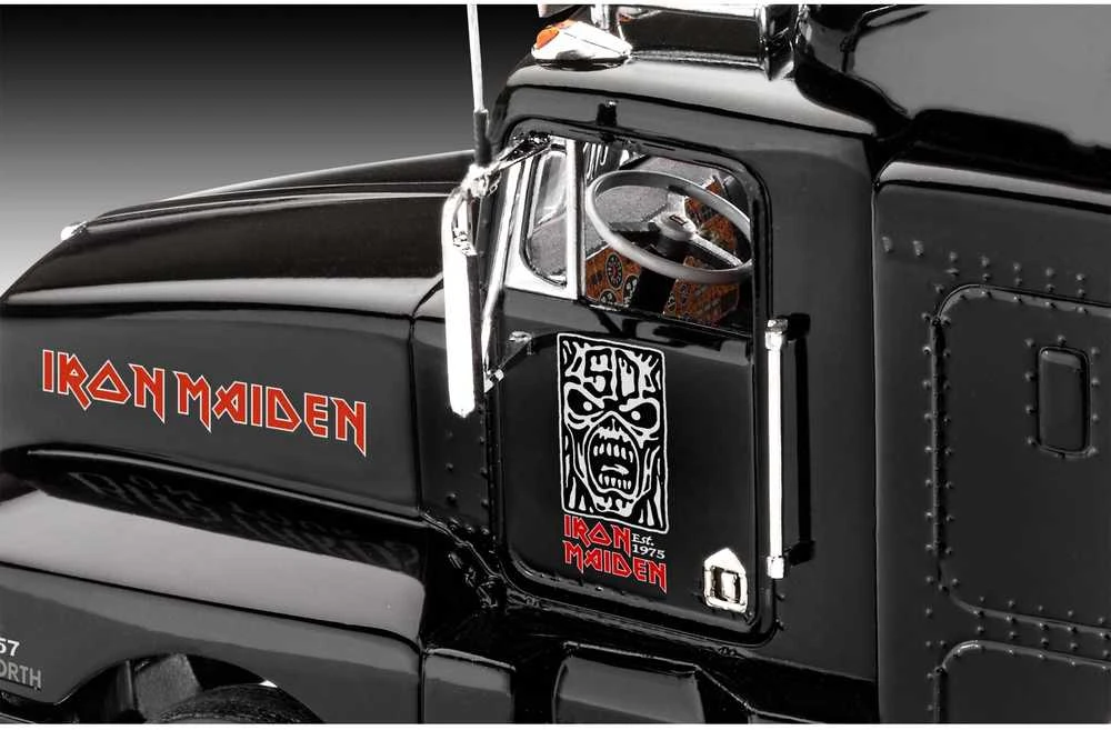 Revell Iron Maiden 50th Tour Truck plastikinis modelis 1/32