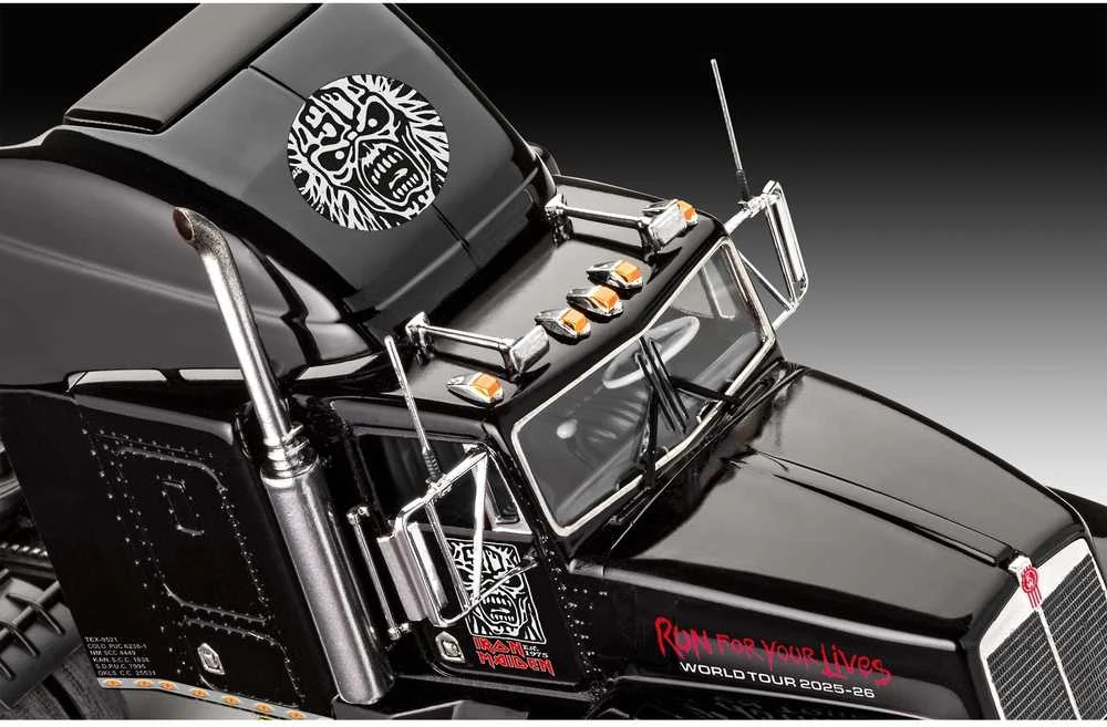 Revell Iron Maiden 50th Tour Truck plastikinis modelis 1/32