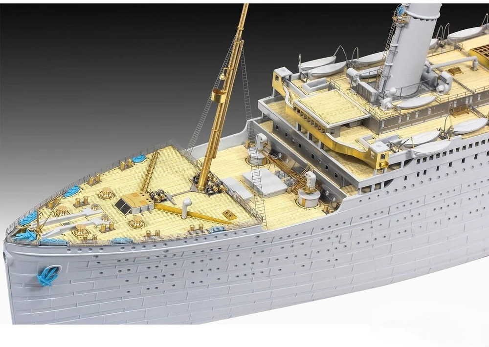 Revell R.M.S. Titanikas Platinum Edition plastikinis laivo modelis 1:400