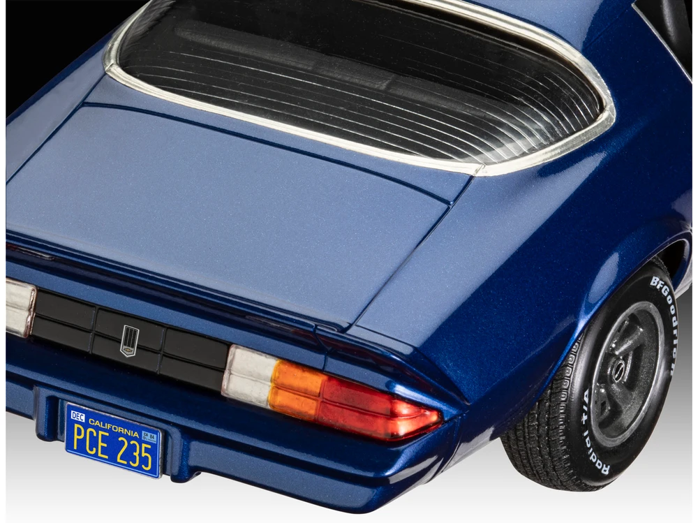 Revell Stranger Things Billy 1979 Chevy Camaro Z-28 1:24 surinkimo rinkinys