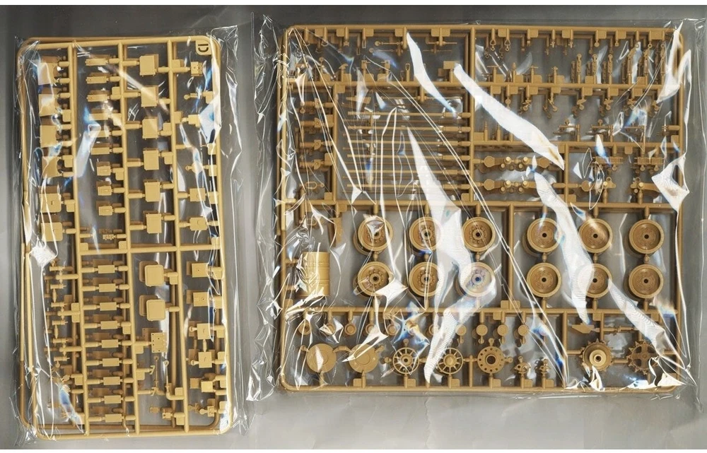 Rye Field Model T-80UK kovos tanko surenkamas modelis 1/35 RFM-5115