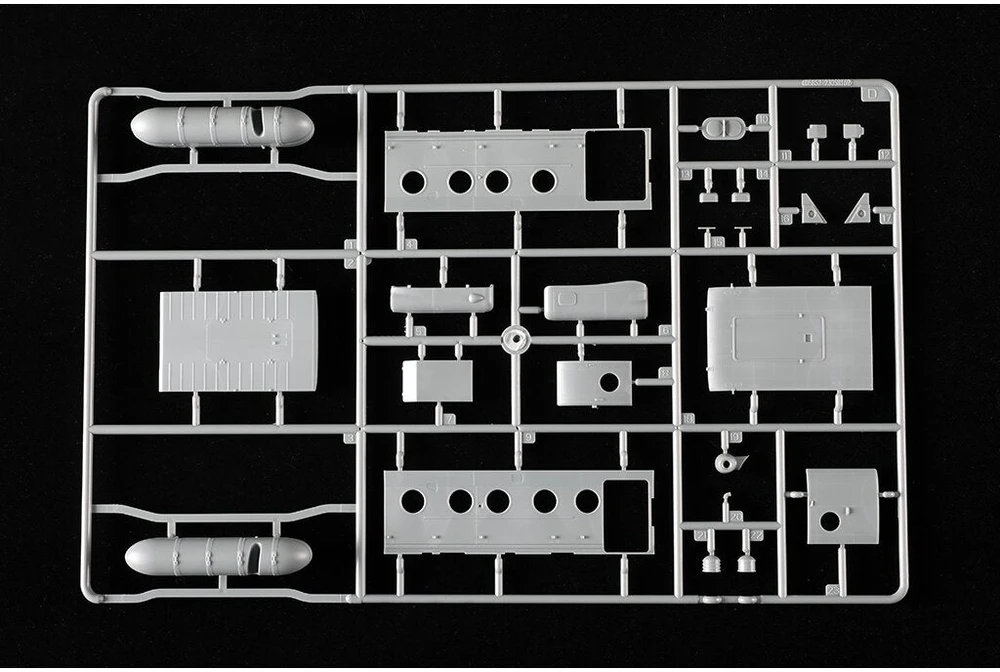Sraigtasparnio Mi-171Sh Hip surenkamas modelis Trumpeter 1/48 05855