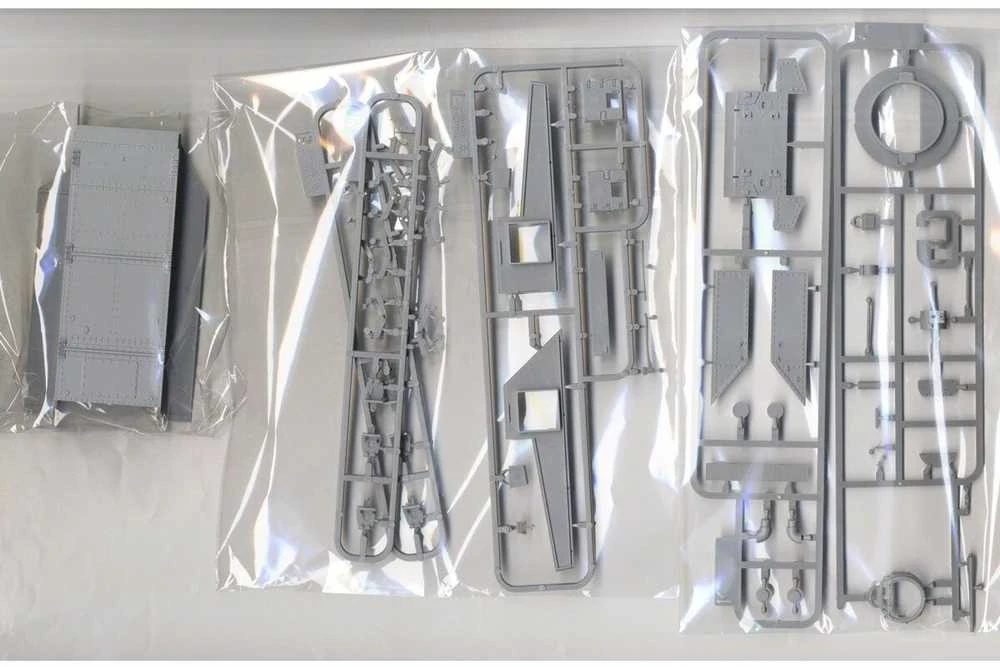 Takom M3 Lee JAV vidutinis tankas 1/35 plastikinis surinkimo rinkinys