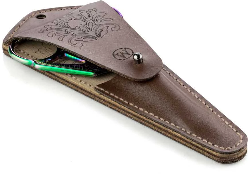 Wonderland Crafts Žirklių dėklo siuvinėjimo rinkinys „Irisai“, dirbtinė oda 10–13 cm