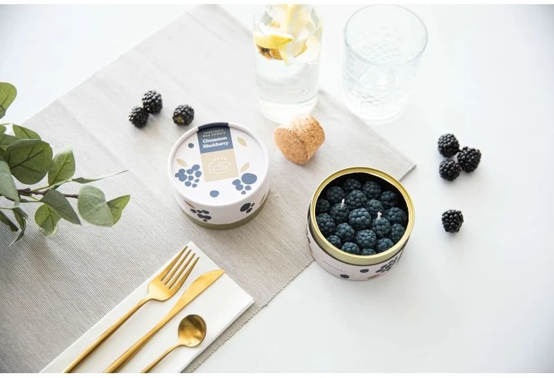 CANDLECAN Gervuogė ir cinamonas kvapioji žvakė 280 g