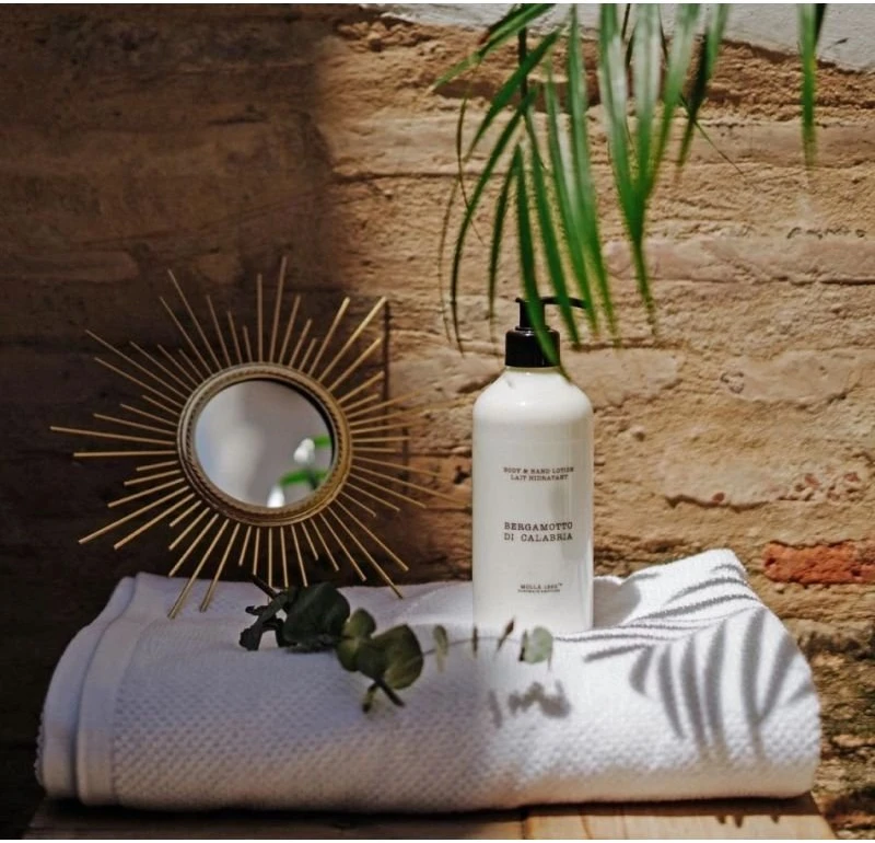 Cereria Molla 1899 Cereria Mollá Amber & Sandalwood rankų ir kūno losjonas 500 ml