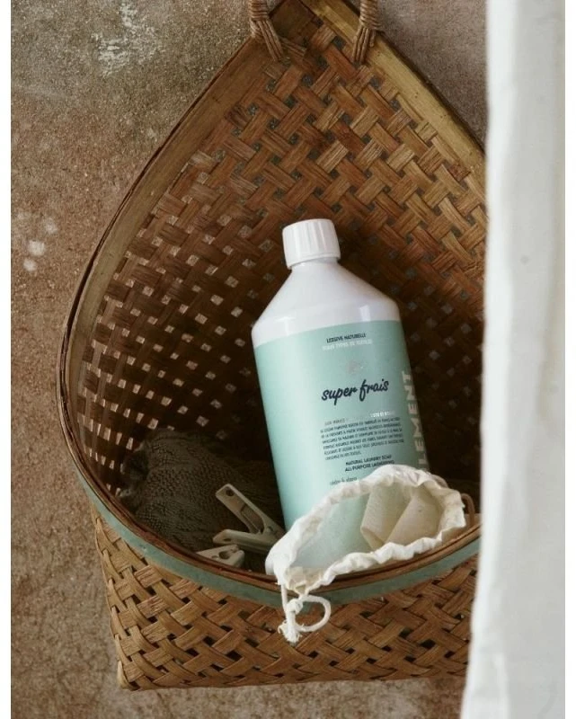 Kerzon Laundry Soap Super Frais Audinių skalbiklis, 1000 ml