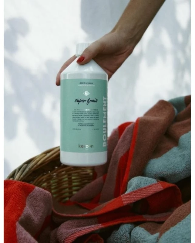 Kerzon Laundry Soap Super Frais Audinių skalbiklis, 1000 ml