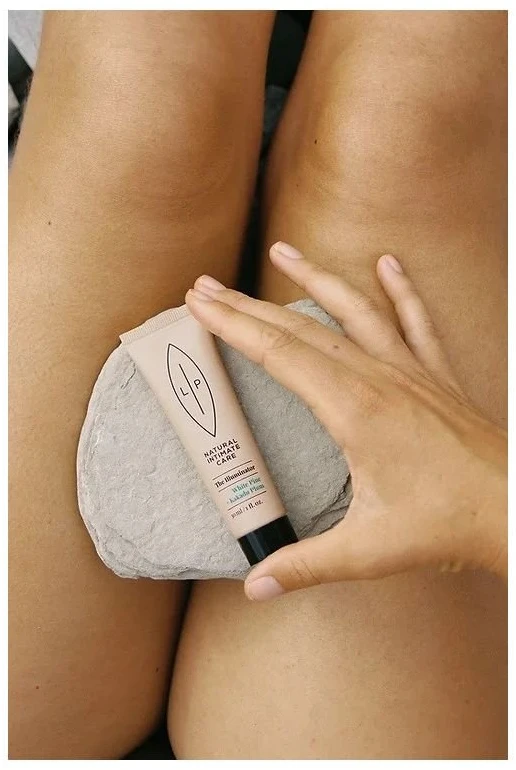 Lip Intimate Care Baltas Pine + Kakadu Plum iliuminatorius 30 ml