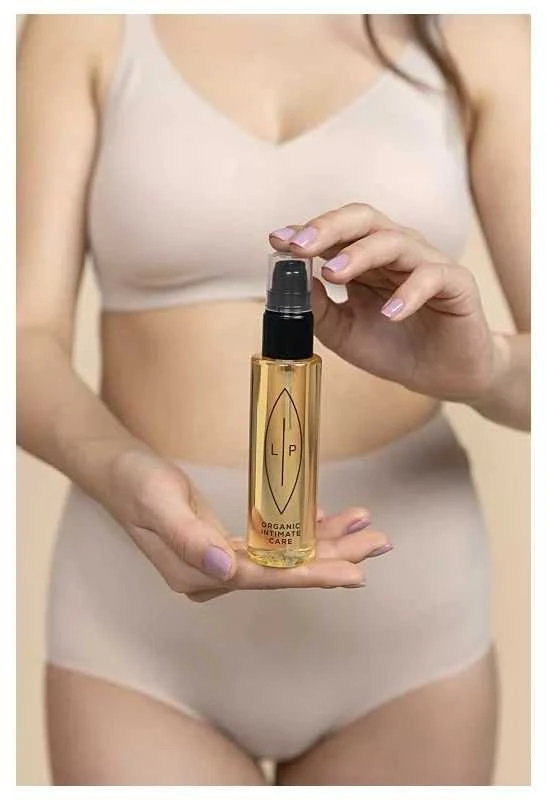 Lip Intimate Care Prebiotic + Postbiotic valomasis ir drėkinamasis aliejus 75 ml
