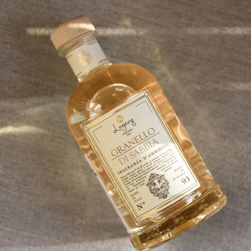 Logevy Firenze 1965 Namų kvapas su lazdelėmis "Granello di Sabbia" (Taičio gardenijų, kokoso ir vanilės kvapo), 100 ml