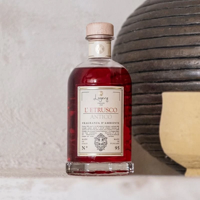 Logevy Firenze 1965 Namų kvapas su lazdelėmis "L'Etrusco Antico" (bergamotės, muskato riešutų ir medienos kvapo), 250 ml