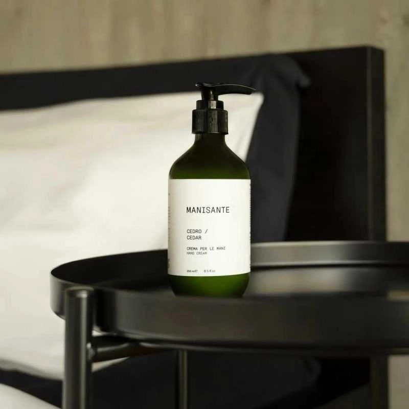 Manisante Cedar rankų kremas 250 ml