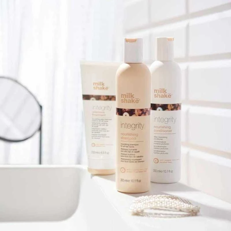 Milk Shake Integrity Nourishing Conditioner Maitinantis kondicionierius, 300 ml