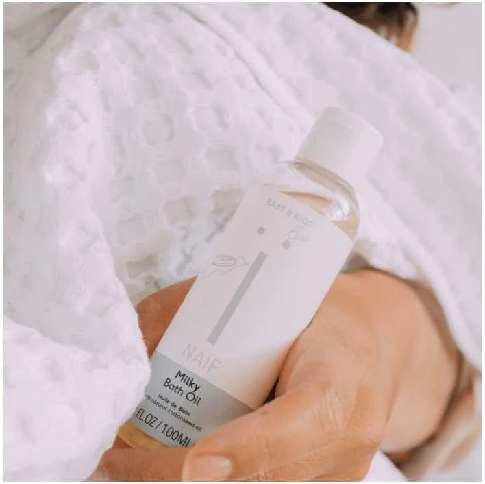 Naif Natural Skincare Naïf Baby & Kids Care aliejinis vonios pienelis 100 ml