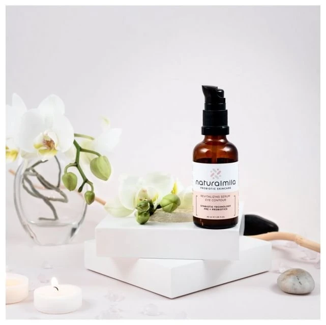 Naturalmila Probiotic Skincare Naturalmila atgaivinantis paakių serumas 40 ml