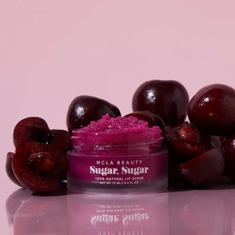 Ncla Beauty NCLA Sugar Sugar Juodas Cherry lūpų šveitiklis 15 ml