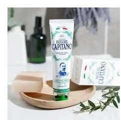 Pasta del Capitano 1905 Pasta del Capitano Natural Herbs dantų pasta su žolelių ekstraktais 25 ml