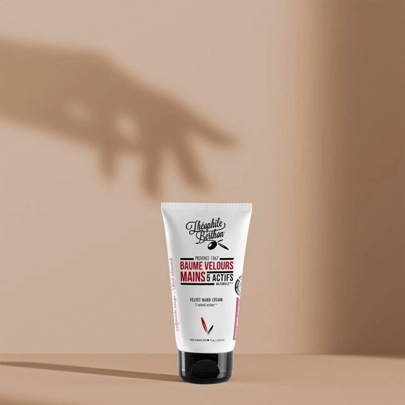 Theophile Berthon Raudona Almond rankų kremas 75 ml