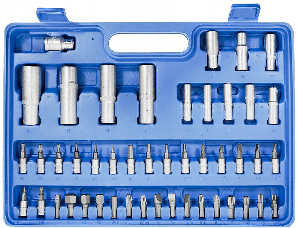 94 dalių 1/4", 1/2" galvučių ir antglių rinkinys BAUG