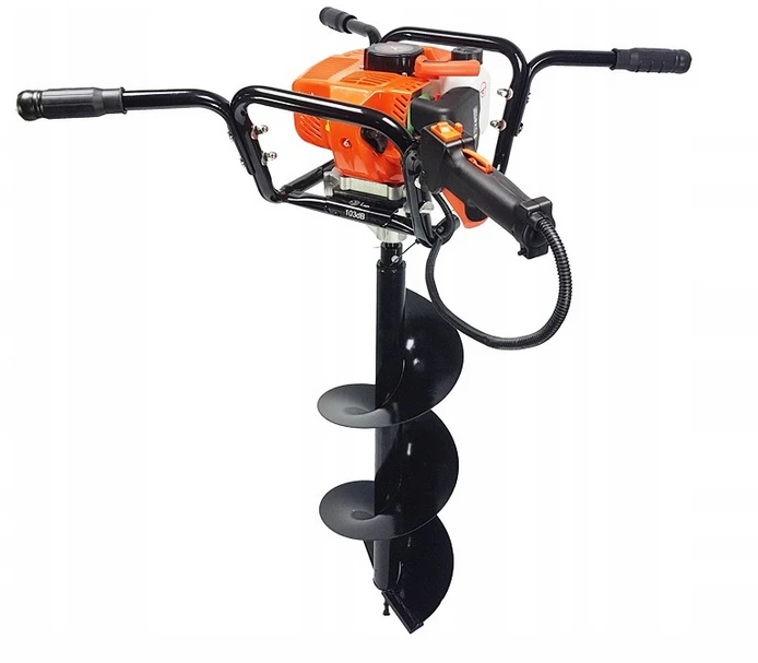Dviejų asmenų benzininis žemės grąžtas Demon M84001, su trim grąžtais