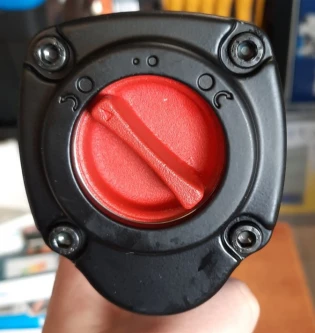 Pneumatinis smūginis veržliasukis Hogert HT4R623; 1/2''