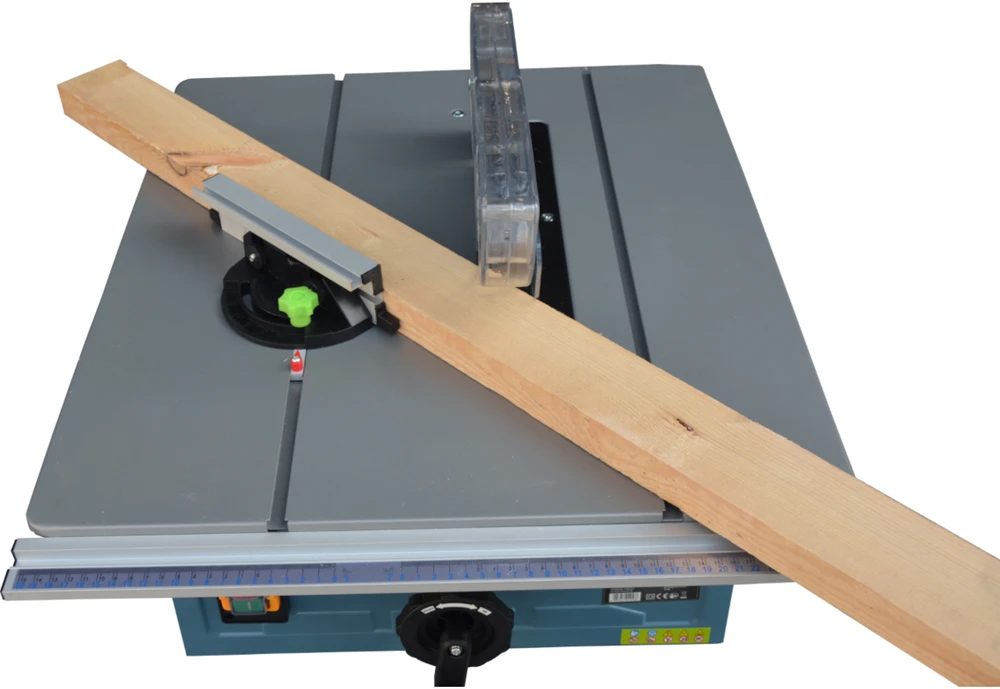 Medžio pjovimo staklės WDS2470, 250 mm, 2900W
