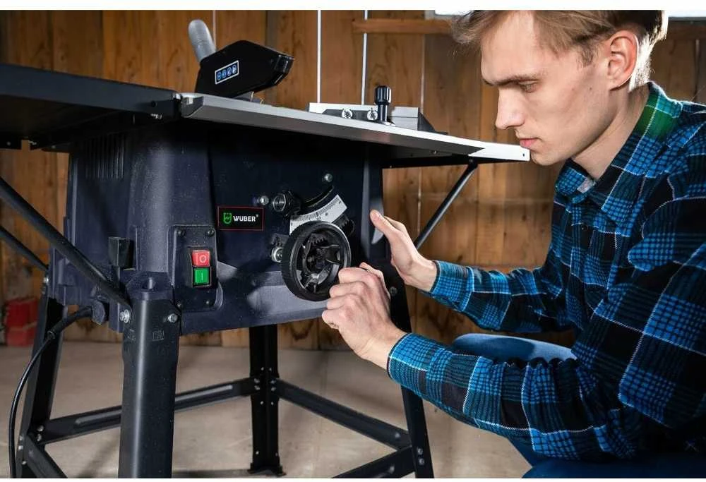 Medžio pjovimo staklės WUBER 3100W