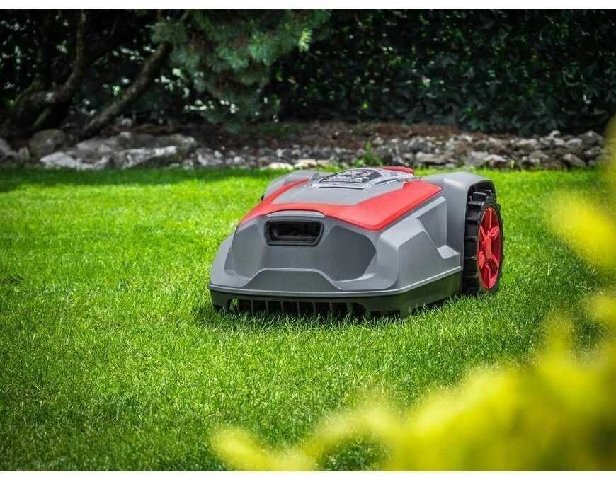 Vejos pjovimo robotas WORCRAFT RLM-20Li