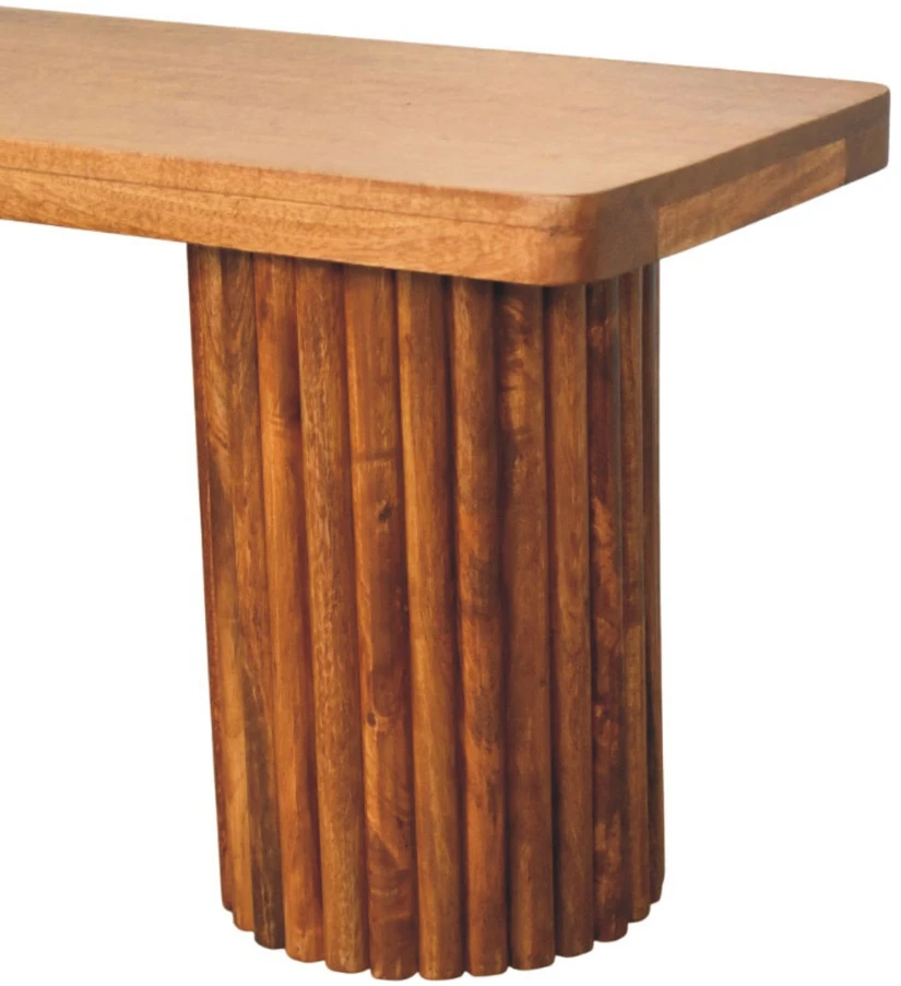 Artisan Furniture Astoria su reljefiniu fasadu mango medienos suoliukas