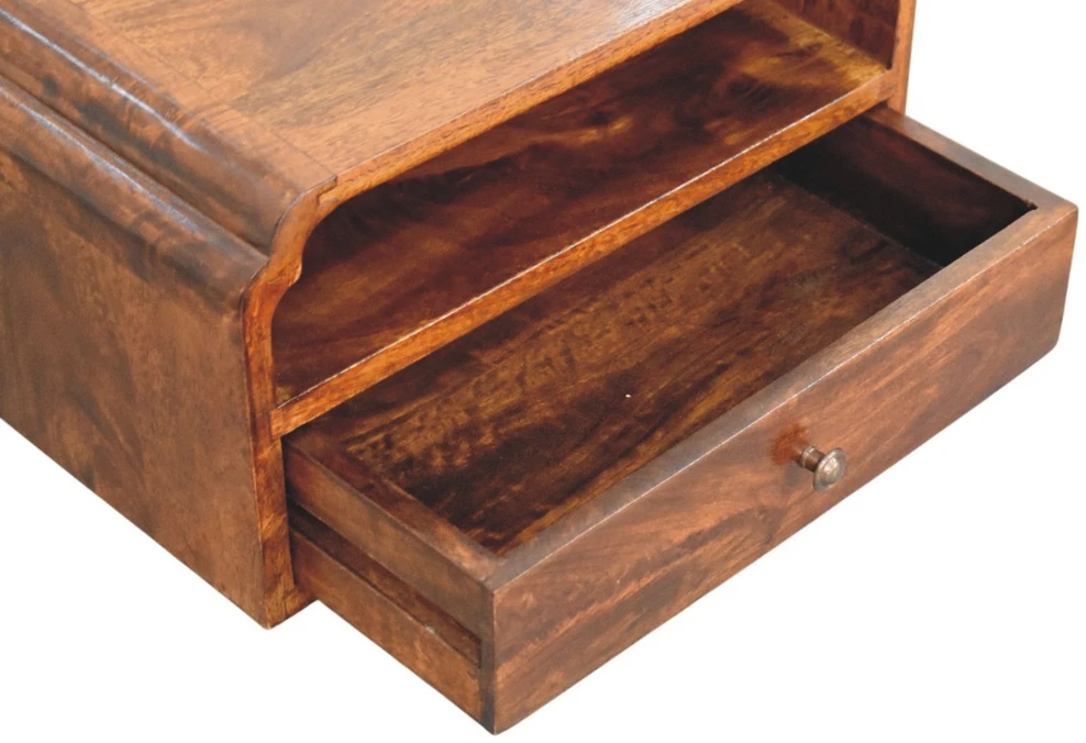 Artisan Furniture Avora prie sienos montuojamas mango medienos komoda, kaštono atspalvio