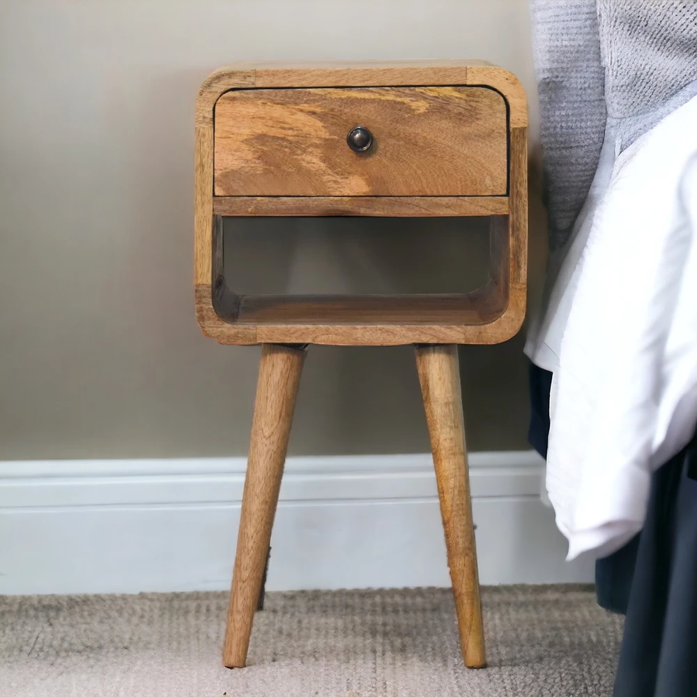 Artisan Furniture Ąžuolo atspalvio mini naktinis staliukas, 30 cm