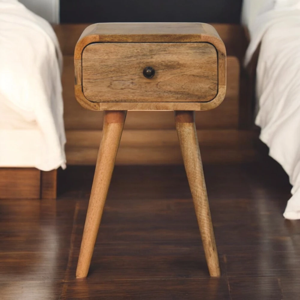 Artisan Furniture Ąžuolo atspalvio mini naktinis staliukas su 1 stalčiumi, 30 cm