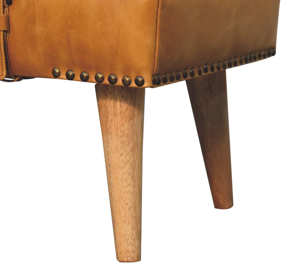 Artisan Furniture Bouclé audinio ir rudos buivolo odos suoliukas