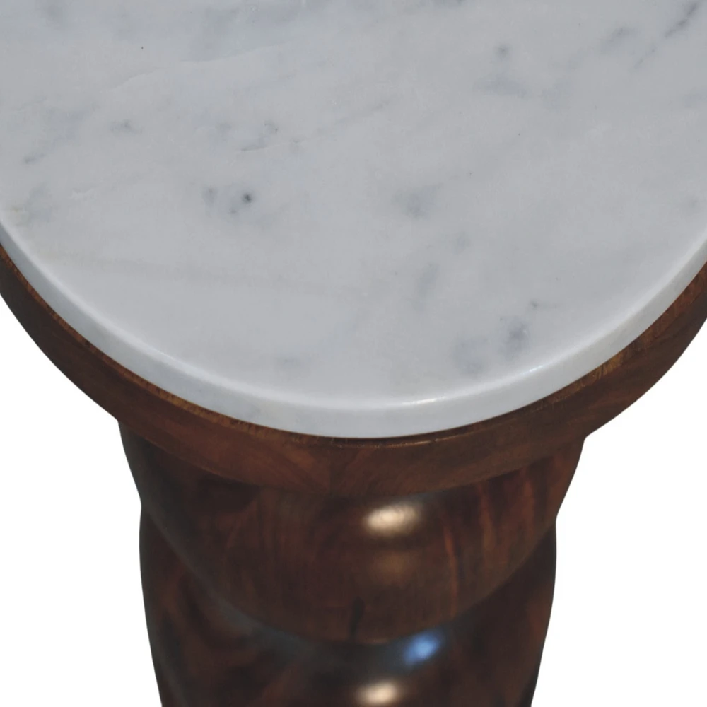 Artisan Furniture Bulla mango medienos šoninis staliukas su marmuro detale