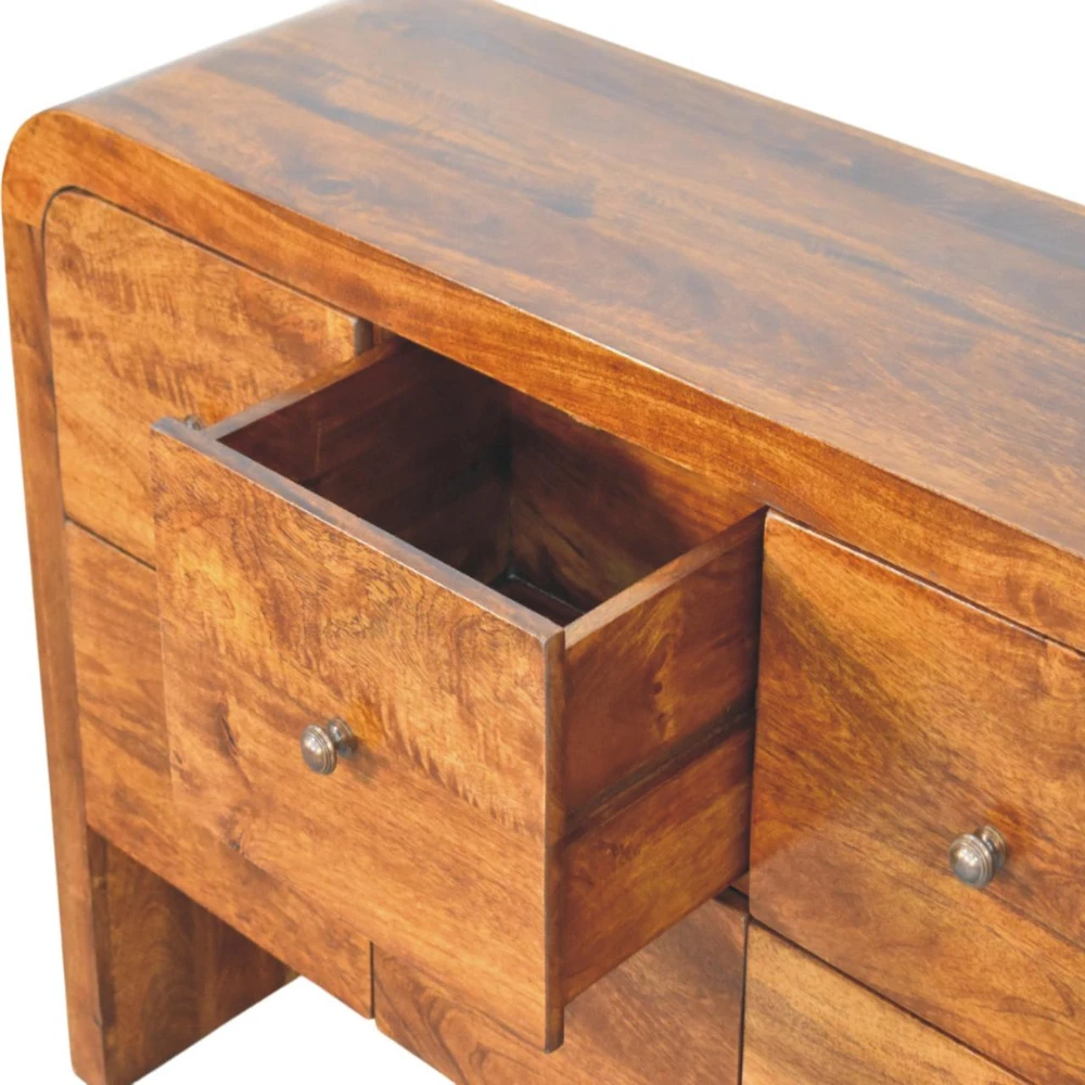 Artisan Furniture Darcy mango medienos komoda su 6 stalčiais, kaštono atspalvio