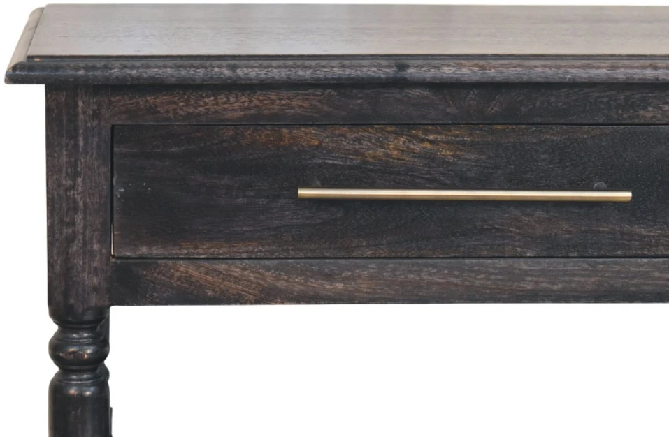 Artisan Furniture Heritage šoninis staliukas su tekintomis kojelėmis